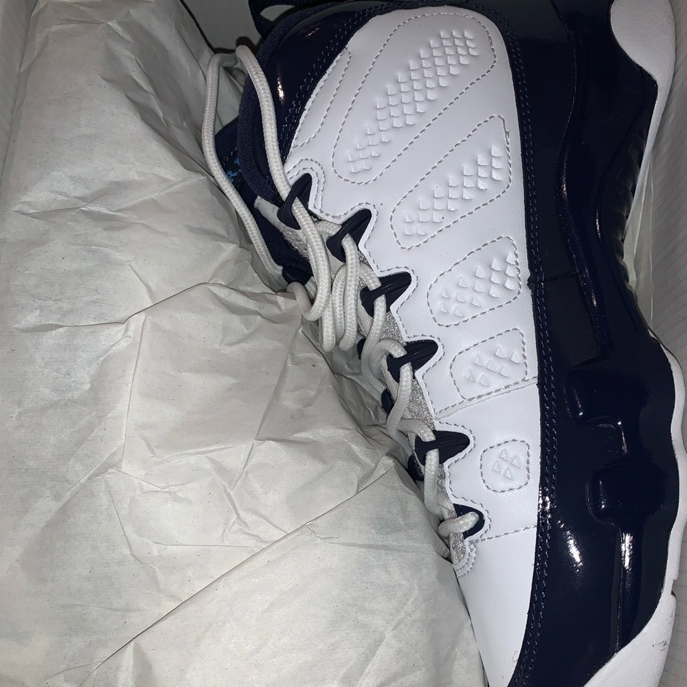 Air Jordan Retro 9 Gradeschool (Big Kids)